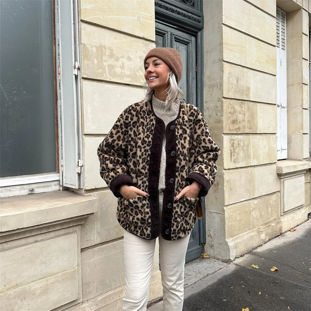 Lea | Jacke mit O-Ausschnitt und Leopardenprint