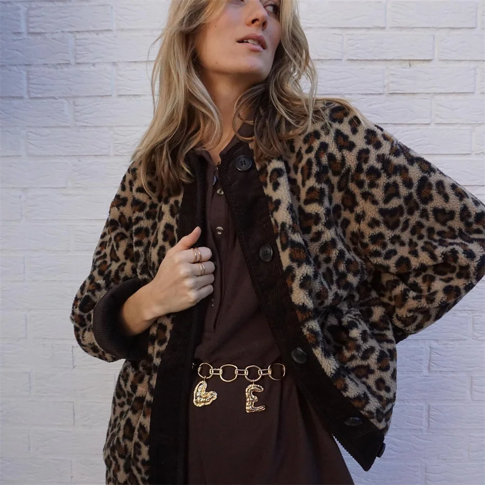 Lea | Jacke mit O-Ausschnitt und Leopardenprint