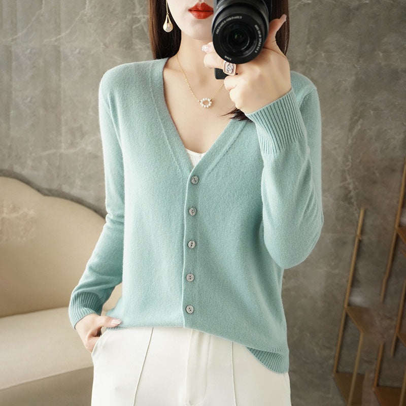 Damen Warme Strickjacke mit V-Ausschnitt | Knopf Daunen